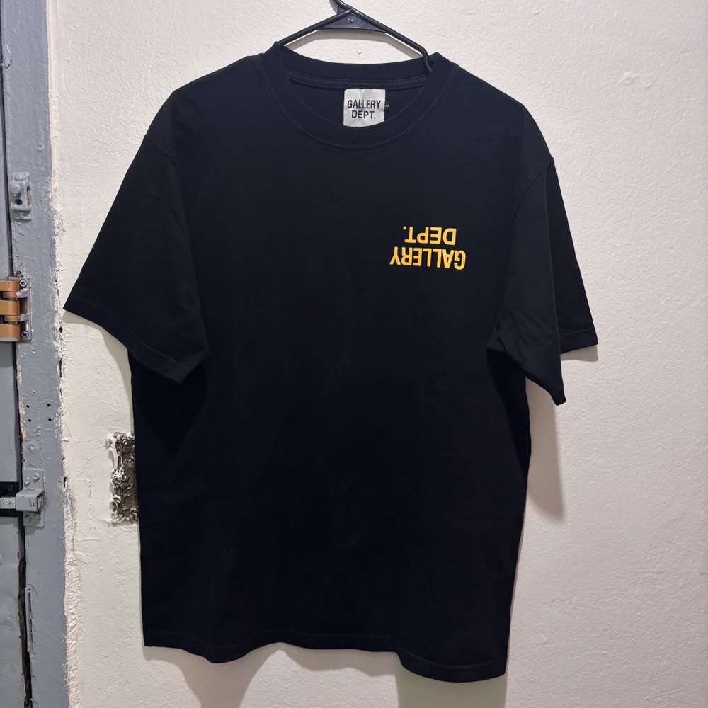 Gallery Dept Black Tee with Yellow Print - Picture 4 of 5